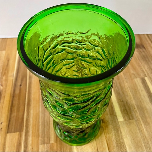 VTG Hoosier Glass Crinkle Green Vases 70’s Textured Swirl & Ribbon Mid Century - Picture 4 of 10
